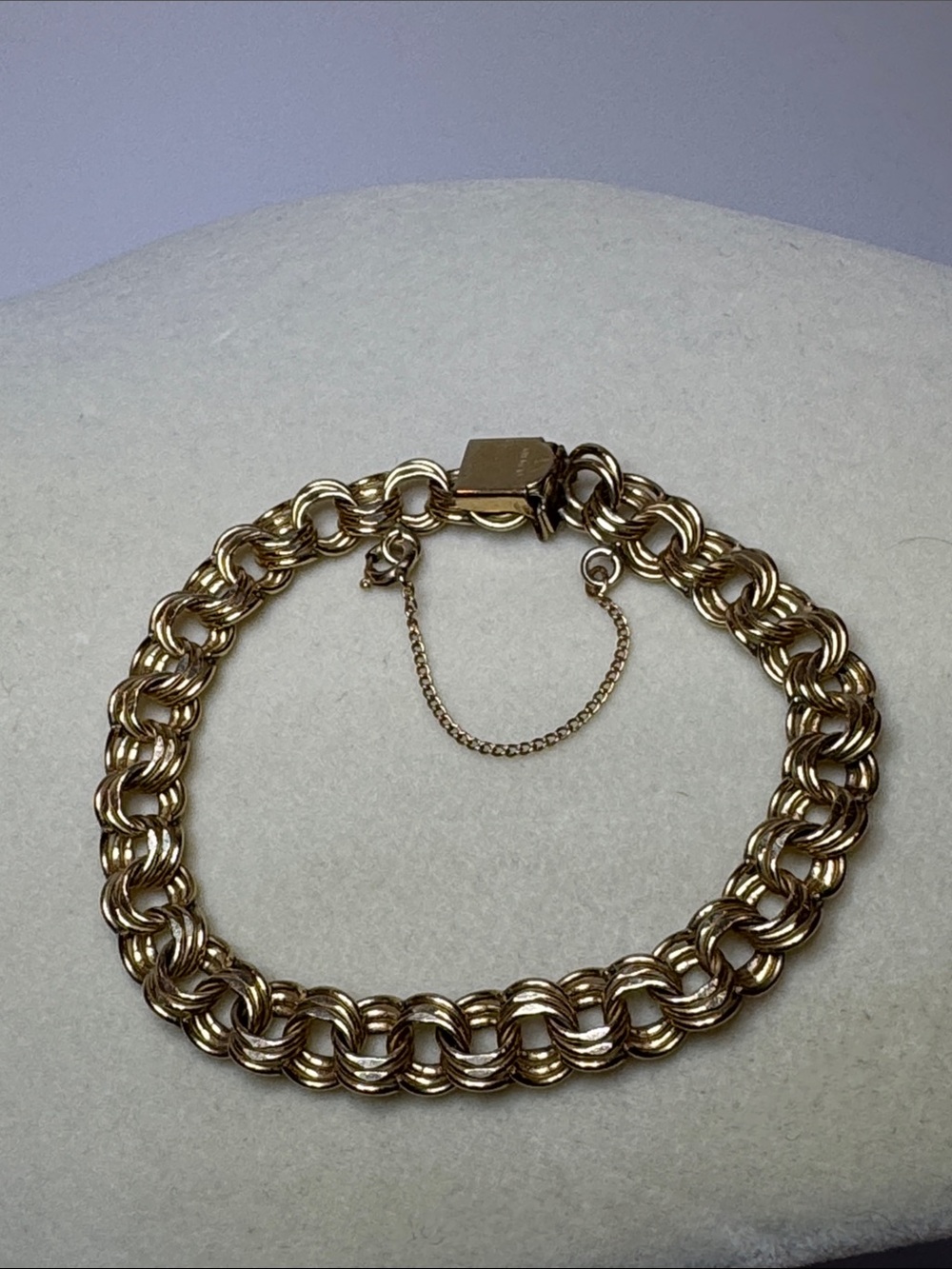 Kremenz Vintage 1970s Classic Gold Double-Link Chain Bracelet 7.5”